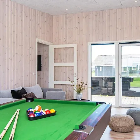 8 Person Holiday In L Kken *